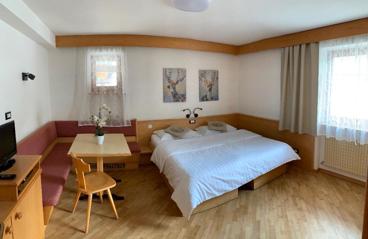 加尼托比亚住宿加早餐旅馆 坎皮泰洛迪法萨 外观 照片